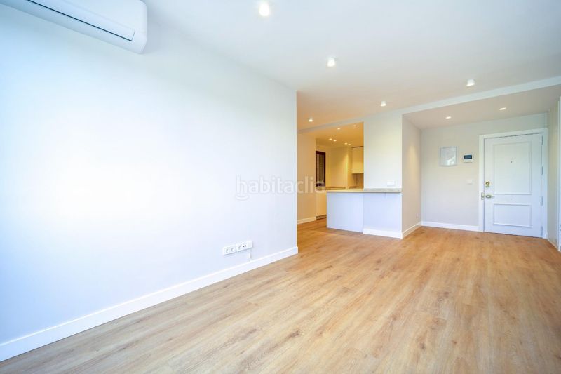 Foto 827147de-8b0a-4db3-b9fb-804c3eee3864. Rent flat with heating in Peñagrande Madrid