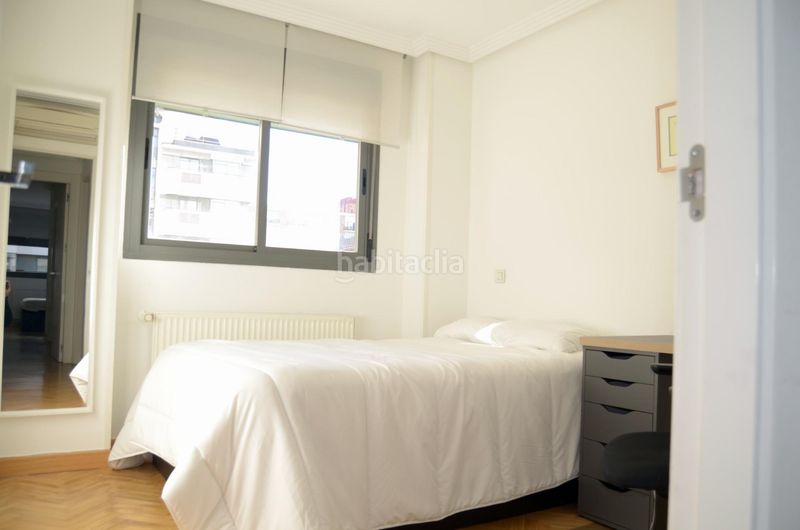 Foto 643b5ab7-08a6-4d5d-94b7-bdda2d7aaaf8. Lloguer pis amb calefacció aparcament piscina a Castilla Madrid