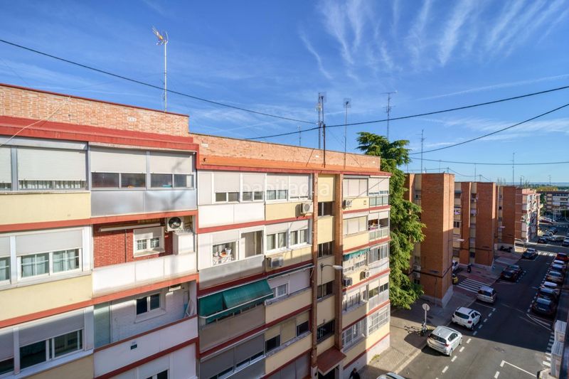 Foto 085d640c-b55d-48d9-97cd-d41ce00b993c. Piso en Apóstol Santiago Madrid