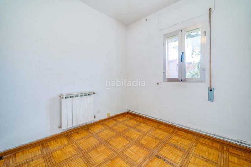 Foto 7ae08ba3-6895-4a30-b58b-3649b4524eb9. Piso en Apóstol Santiago Madrid