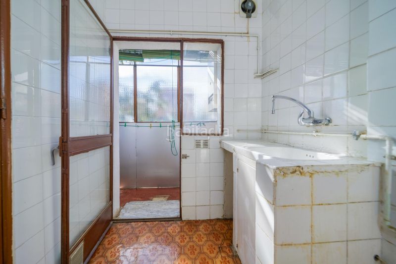 Foto fd23bc9c-878e-421f-8290-d47bc4514705. Piso en Apóstol Santiago Madrid