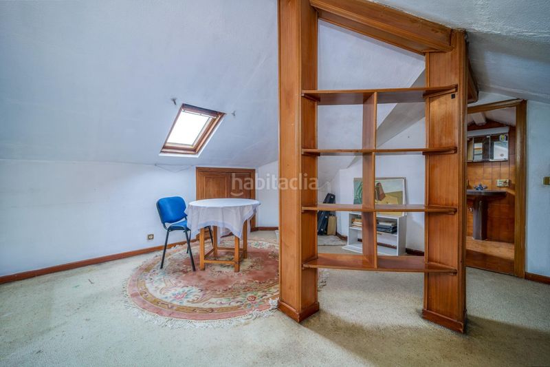 Foto 11298c68-fa41-4331-aeeb-8f0550cda218. Casa aparellada amb calefacció a La Florida - El Plantío Madrid