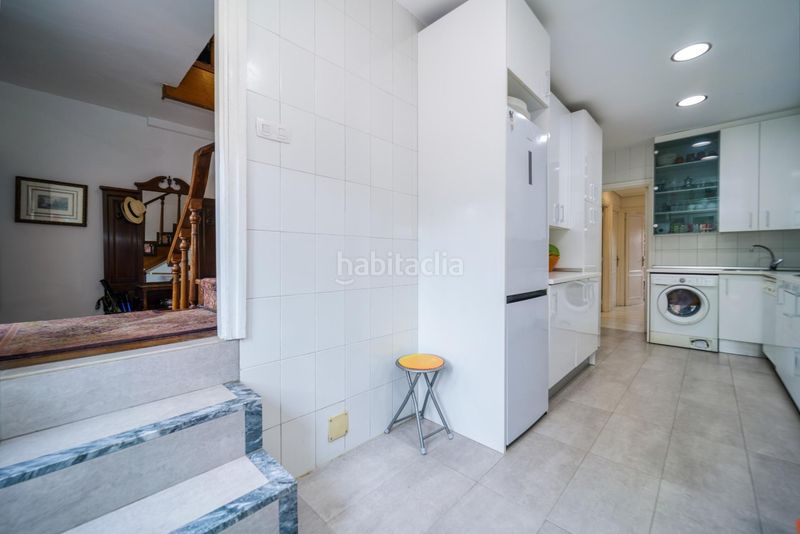 Foto f8a97da7-47cb-402b-b8de-5e2c91d813fa. Casa aparellada amb calefacció a La Florida - El Plantío Madrid