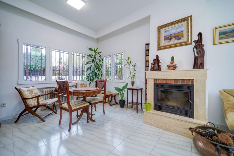 Foto 0a554bf2-0abd-4134-9934-51ef3ed5d219. Casa pareada en La Florida - El Plantío Madrid