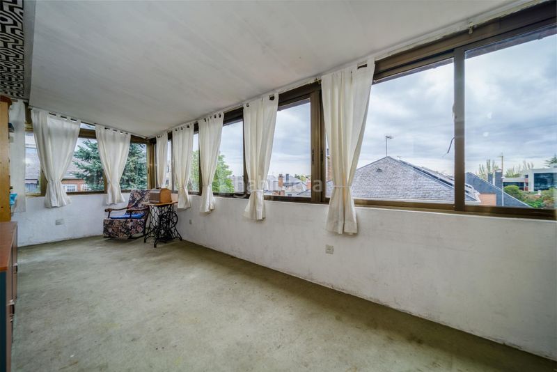 Foto fc6e8ae0-06dd-48b6-94bd-b4fa9f73124e. Casa pareada en La Florida - El Plantío Madrid