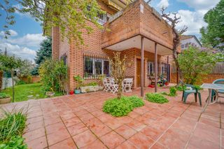 Casa bifamiliare in La Florida - El Plantío