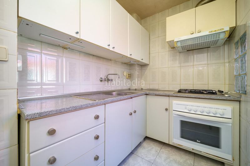 Foto bc5cf002-d016-4dc6-b7d1-229fb60fc55e. Flat with heating in Canillas Madrid