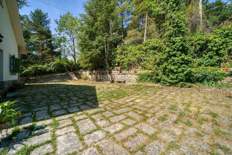 Foto 18385ae4-757d-463b-9575-f9afad5a16f4. Chalet con parcheggio piscina in Navacerrada