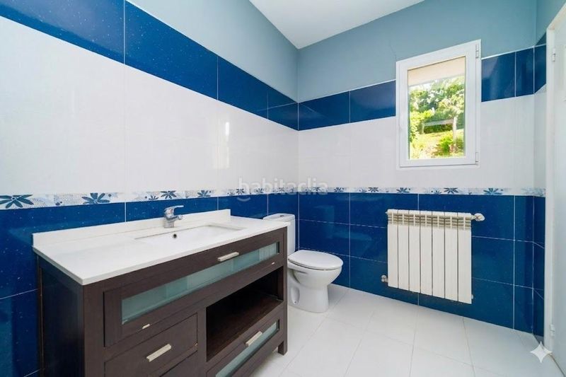 Foto 1ed51ac1-343a-40fb-884f-3969eb3526c1. Chalet con parcheggio piscina in Navacerrada