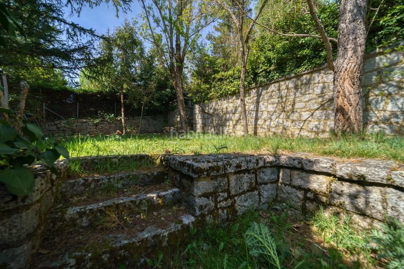 Foto 2bf8f2b5-16c9-481e-ba5f-22a0e0ff1af4. Chalet con parcheggio piscina in Navacerrada