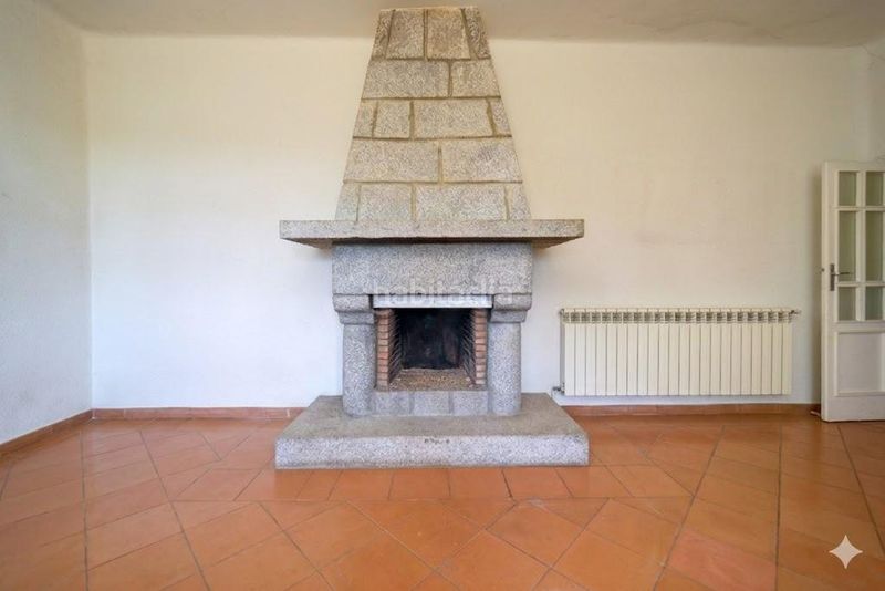 Foto ed657461-3ca5-47e9-af94-2009a058aa66. Chalet con parcheggio piscina in Navacerrada