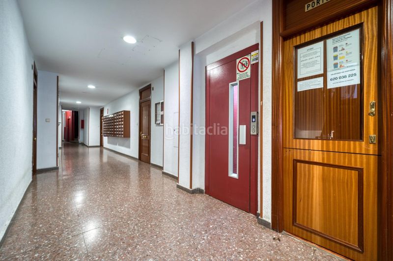 Foto 7a5fd91f-2e29-4671-acec-df923d2170ad. Planta baixa amb calefacció a Argüelles Madrid
