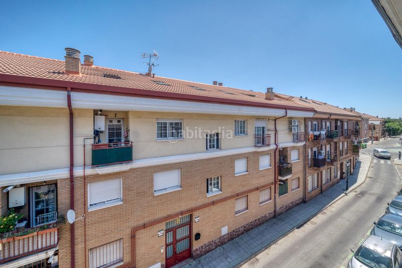 Foto dd29c3b8-001f-413e-8416-4fd51beac94d. Dúplex amb calefacció aparcament piscina a Casa Amarilla Galapagar