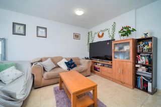 Zweistöckige Wohnung  Comercio