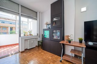 Etagenwohnung  Calle embajadores