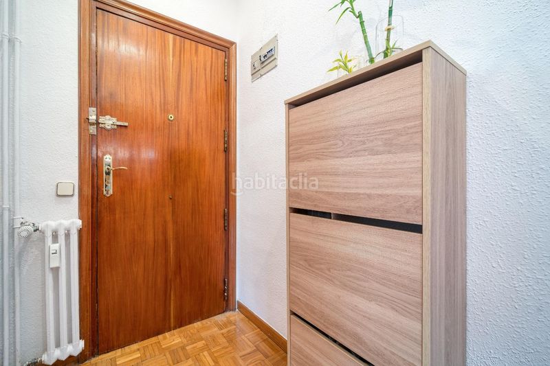 Foto a8f5005d-f2ca-4ee8-a714-6240514a61ca. Piso en Legazpi Madrid