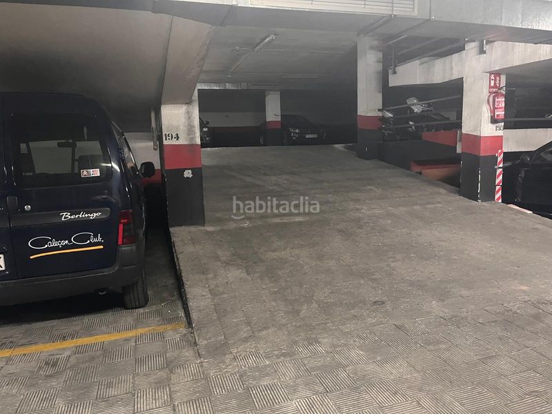 Foto f3afe51c-014a-46b7-810e-4eddc5ca036f. Aparcament cotxe a Goya Madrid