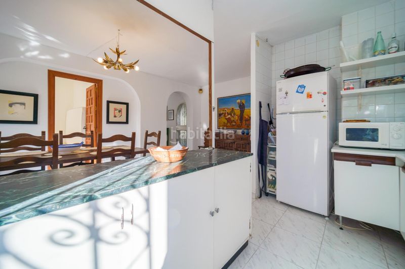 Foto cb3abd7a-b77c-42c6-980b-242fbf462832. Chalet en Nueva Andalucía centro Marbella