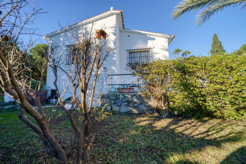 Foto ed53a324-e284-41e3-b622-3bb0aeabdf8b. Chalet en Nueva Andalucía centro Marbella