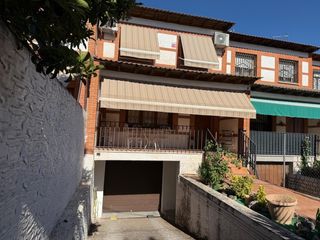 Casa adossada a Cubas de la Sagra