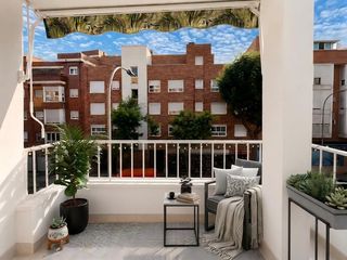 Rent Flat in Vista Alegre. Amplio y moderno piso reformado en vista alegre, madrid