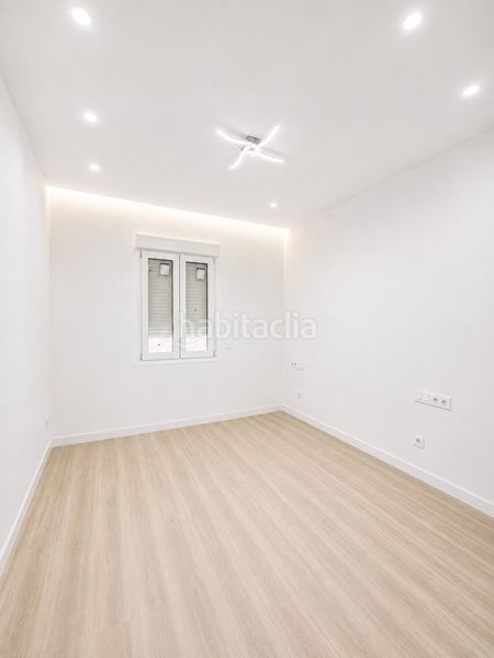 Foto b6bed2f3-0ae5-4cd3-b0f9-c8ca8e61fcee. Rent flat with heating in Jerónimos Madrid