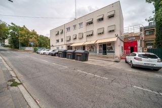 Locale commerciale in Calle ISLAS ALEUTIANAS