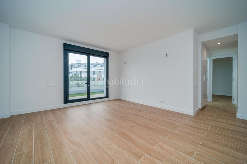 Foto 179fab77-87d7-4bcc-8b47-59b98954a963. Rent flat with heating parking pool in Cobeña