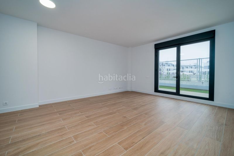 Foto a372b591-f328-4fa6-a5fd-cdae65997aa0. Rent flat with heating parking pool in Cobeña
