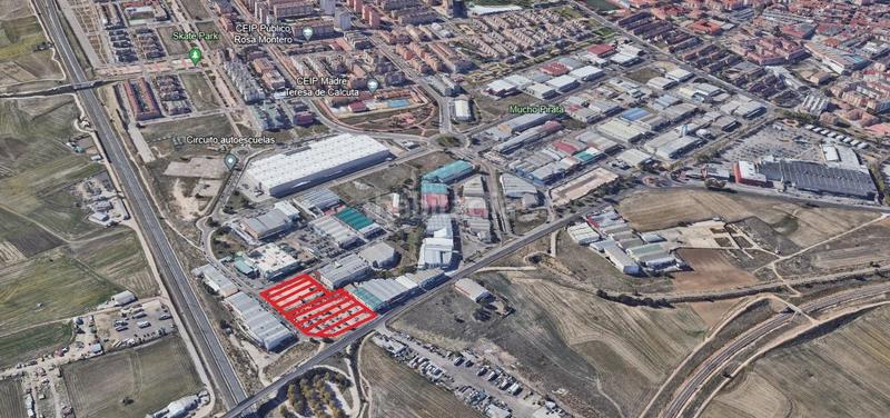 Foto 583f4764-8ff4-4a05-9f3c-6c3c53805d8a. Wohngrundstück in Pintores-Ferial Parla