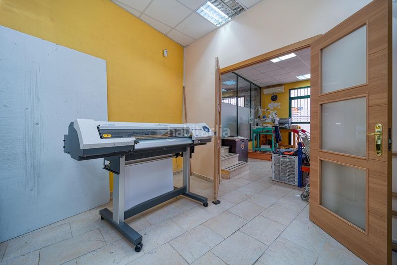 Foto 330ef545-5664-4076-9cac-6058a6fb7288. Local comercial a San Isidro Getafe