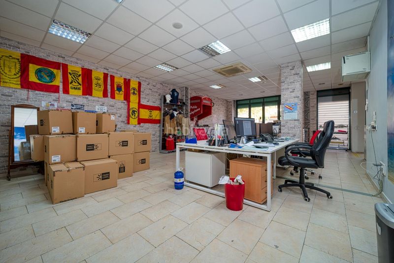 Foto b3b971f1-afc3-4f79-85c0-803e44aca783. Local comercial a San Isidro Getafe