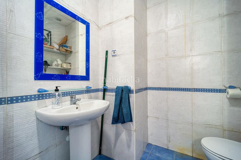 Foto e85661a7-b643-48b7-9d65-4f7e7a3ddd10. Local comercial a San Isidro Getafe