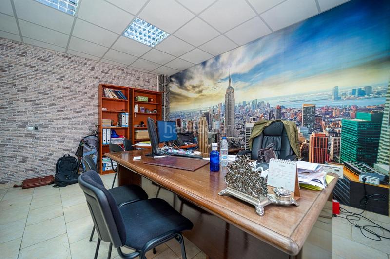 Foto fef3e0c0-6be3-42ff-8ff1-d95e7be3aaa1. Local commercial dans San Isidro Getafe