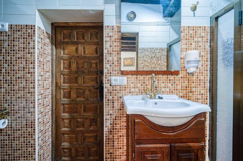 Foto b1a2a6a8-ad4b-4210-bd1f-241d1d57f737. Apartament amb calefacció a Casco Histórico Cuenca