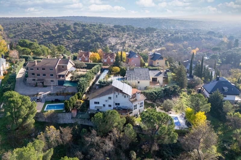 Foto c17ec7db-5e69-4e4e-b945-613f310fa250. Terreny residencial a tomillar 38 a El Monte Torrelodones