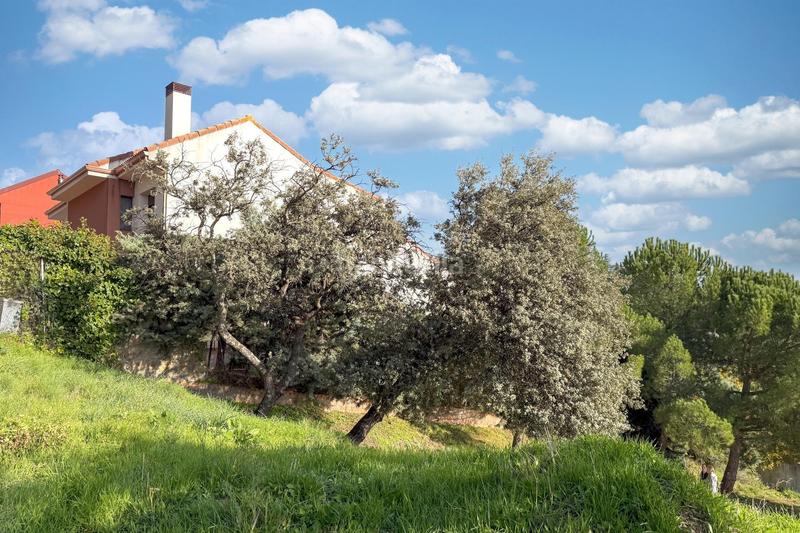 Foto ef3e9324-0c2e-407a-be92-d381e9a0e264. Terreno residencial en tomillar 38 en El Monte Torrelodones