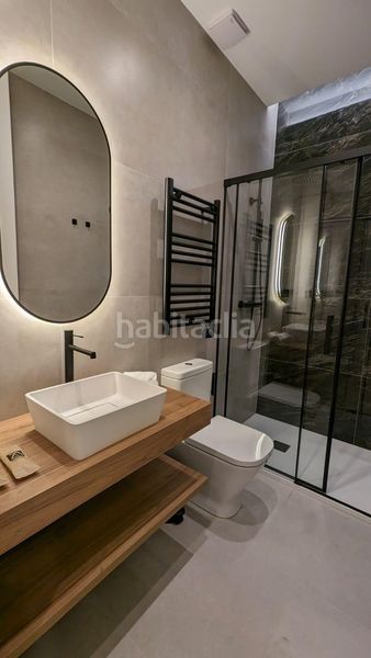 Foto 0940c876-90a7-49f1-b612-ff632953934b. Piso en Recoletos Madrid