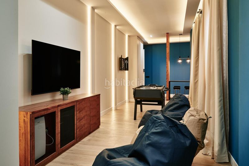 Foto f9aa5bda-6e75-4258-804a-4c7f39af6ef9. Piso en Cortes-Huertas Madrid