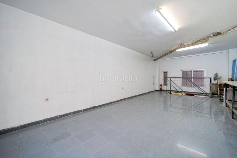 Foto aa3badc1-5536-490a-b398-520526151c15. Local comercial en Canillas Madrid