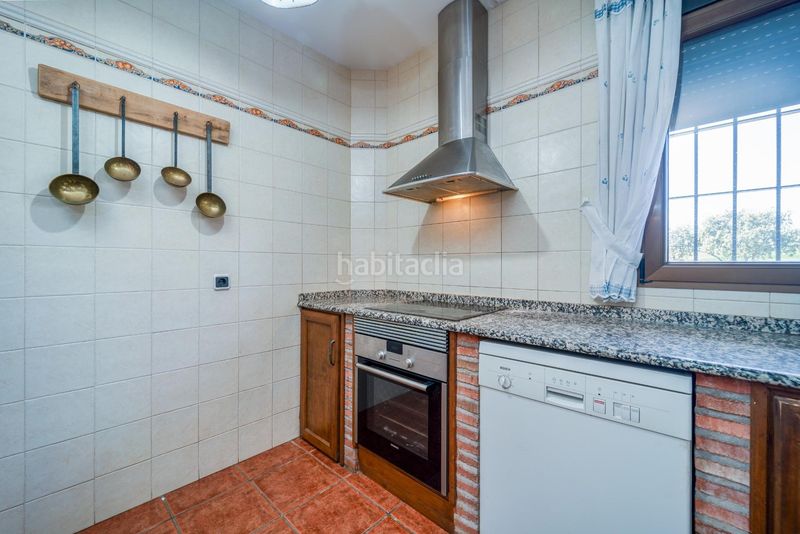 Foto 05aa81f9-234a-4d2b-8f6b-0484ddb34bb1. Casa amb calefacció aparcament piscina a San Martín de Pusa