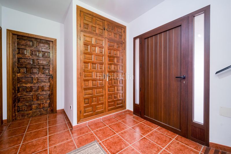 Foto 4cf9e6de-e46c-4162-83f2-01e2803e7bb4. Casa amb calefacció aparcament piscina a San Martín de Pusa