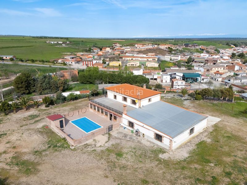 Foto a8615e74-a894-46cb-8a08-653483d3b1d5. Casa amb calefacció aparcament piscina a San Martín de Pusa