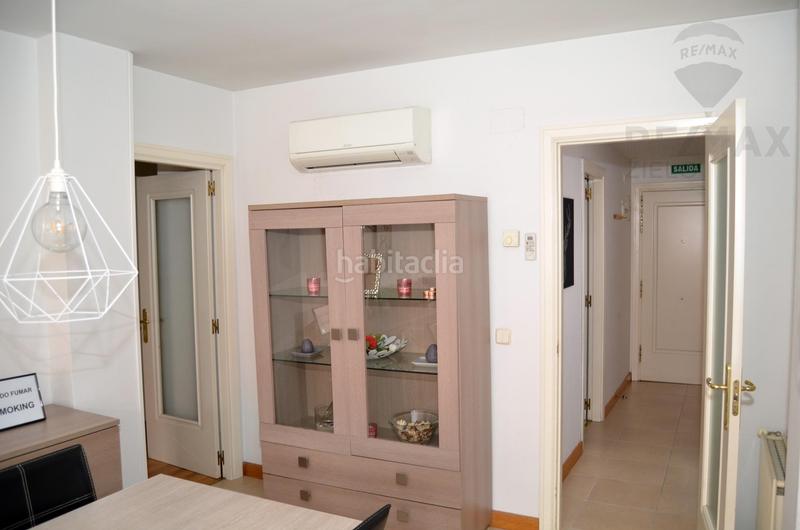 Foto 6dd2b2a0-3fc7-478b-a73b-e8b68d799d51. Miete appartement mit heizung pool in Acacias Madrid