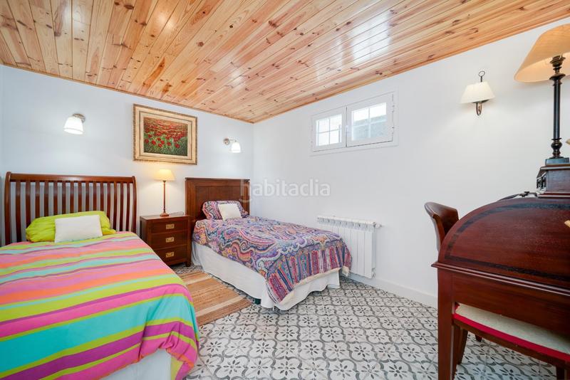 Foto 66f263be-7daf-4804-a79b-f5236991169b. Chalet espectacular chalet de lujo, con acabados de alta calidad, jardin de diseño y piscina, en la mejor z en Valdemorillo
