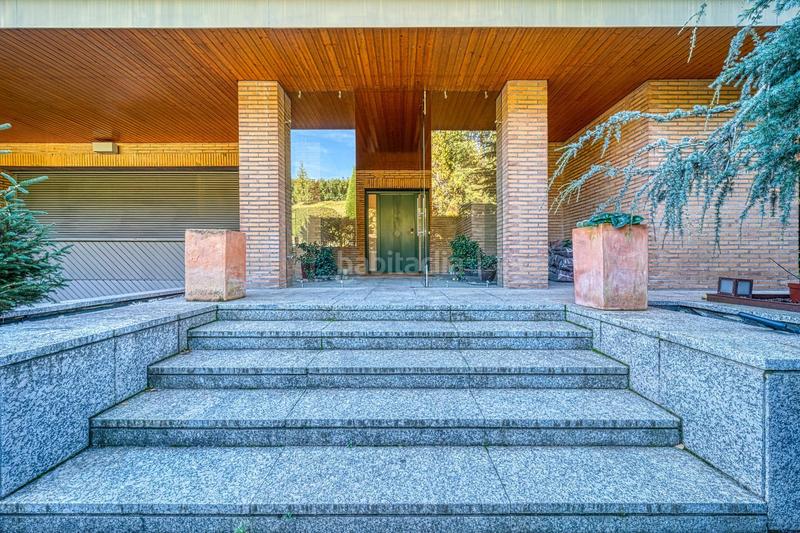 Foto c76f18d9-c14a-4815-838e-954010344a23. Chalet en La Finca Pozuelo de Alarcón