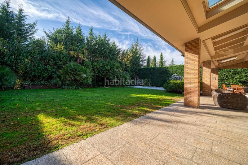 Foto e57298b5-1460-4fa3-be99-e72cc109f6a5. Chalet en La Finca Pozuelo de Alarcón
