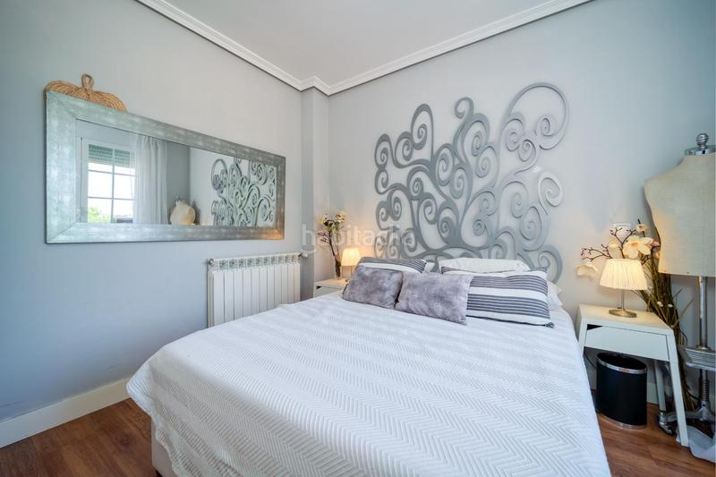 Foto 1cad9abe-987c-4479-bd14-3688b8a1931b. Casa pareada en El Pastel Boadilla del Monte