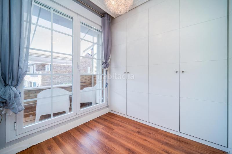 Foto 40515bbc-494c-4faa-8561-522897476933. Casa pareada en El Pastel Boadilla del Monte
