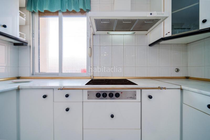 Foto 41b6ebd6-20b2-4c7f-af53-b583ed56ff56. Appartamento con riscaldamento parcheggio in Vallehermoso Madrid